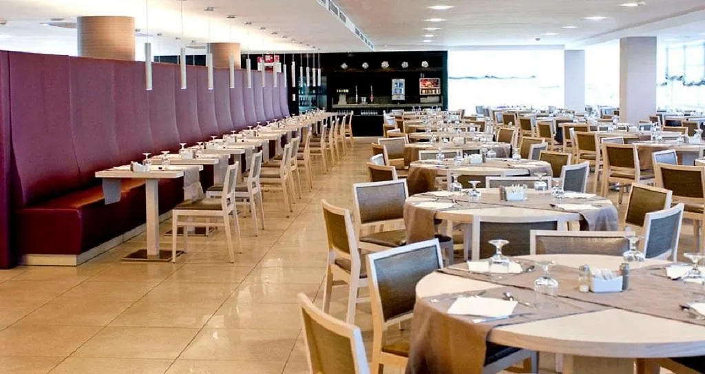 Hotel Beachclub Font De Sa Cala