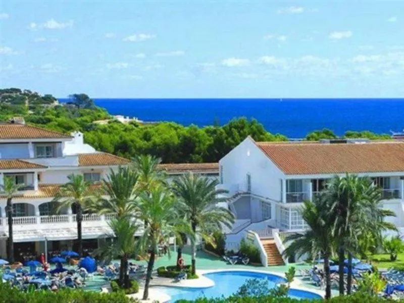 Hotel Beachclub Font De Sa Cala