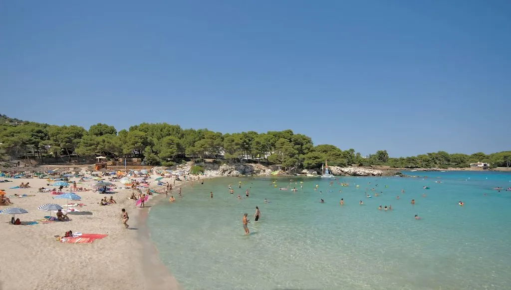 Hotel Beachclub Font De Sa Cala