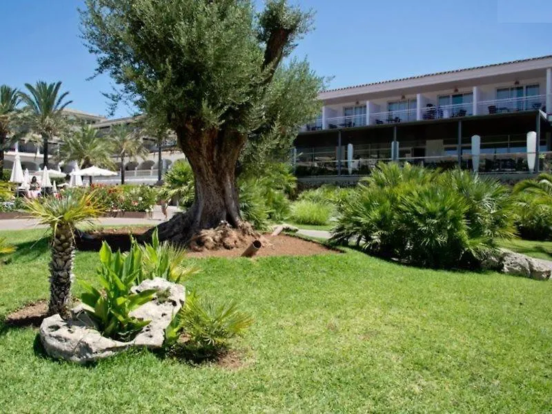 Hotel Beachclub Font De Sa Cala